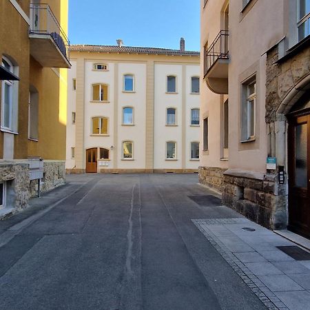 Grosse 3-Zimmer Wohnung - Zentral-Coburg - Kostenloser Parkplatz Exteriör bild